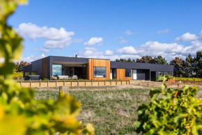 89 In The Vines, Martinborough